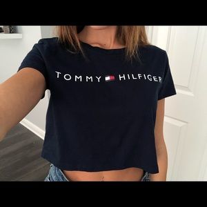 tommy hilfiger cropped tee